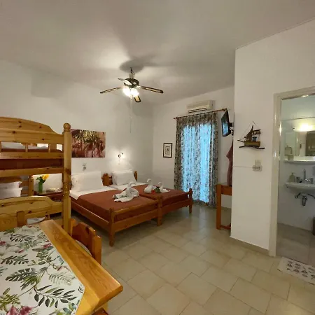 Hotel apartamentowy Gelly's 3*