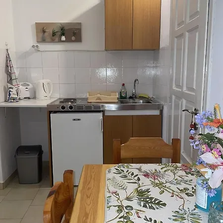 Hotel apartamentowy Gelly's 3*