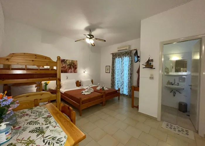 Апарт-отель Gelly's 3*